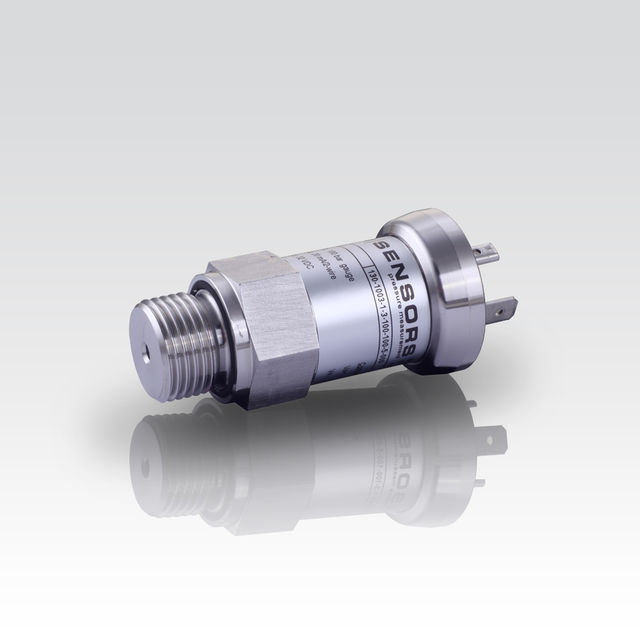 Industrial Pressure Transmitter for High Pressure; long-term stability; insensitive to pressure peaks; high overpressure capability